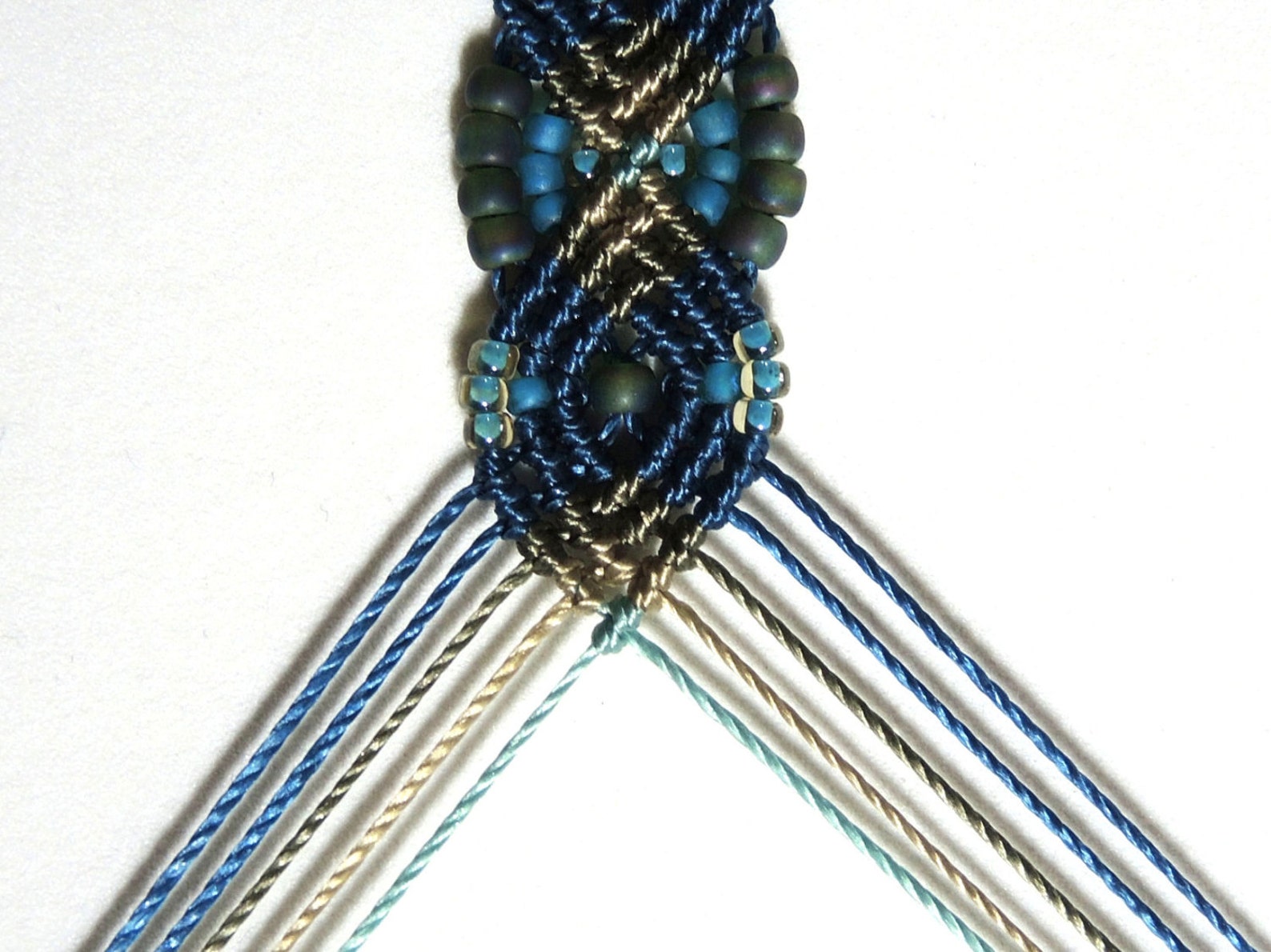 Micro macrame tutorial peacock bracelet pattern beaded etsy