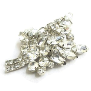 Juliana Crystal Rhinestone blad broche koepels Vintage geverifieerd D&E