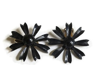 Black Enamel Metal Flower Earrings Vintage Flower Power