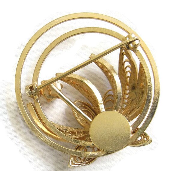 Cannetille Faux Pearl Circle Brooch Vintage Coile… - image 4