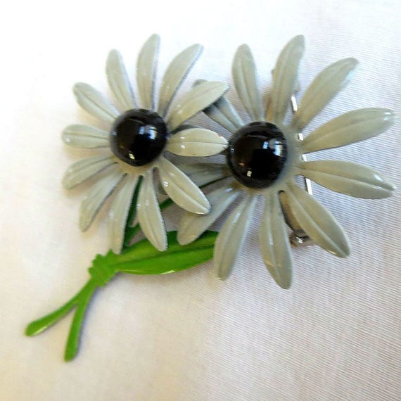 Double Daisy Flower Power Brooch Vintage Gray, Bl… - image 4