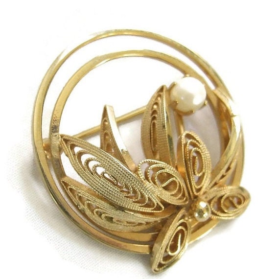 Cannetille Faux Pearl Circle Brooch Vintage Coile… - image 3