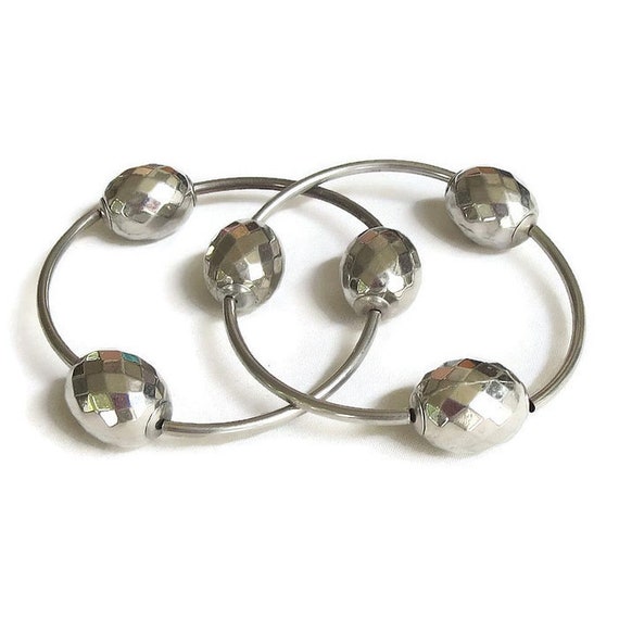 Faceted Silver Tone Metal Ball Beads Bracelets Vi… - image 4