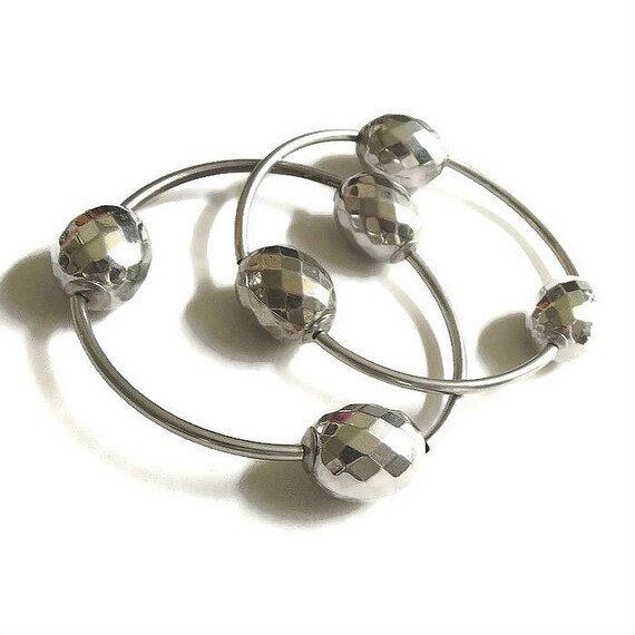 Faceted Silver Tone Metal Ball Beads Bracelets Vi… - image 2