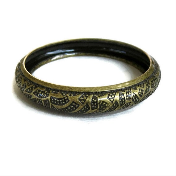 Black Enamel & Burnished Gold Tone Bangle Bracele… - image 3