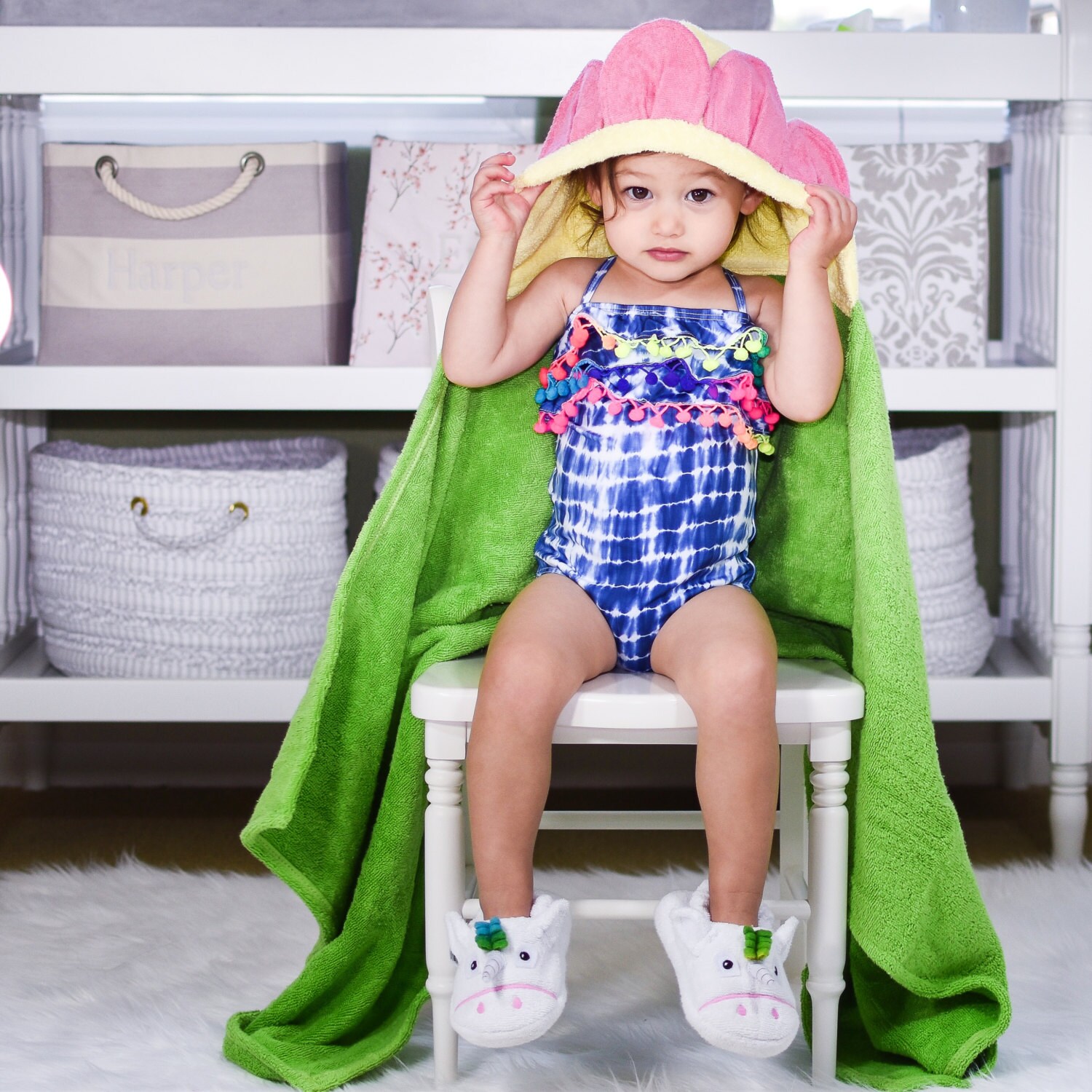 Tradineur - Capa/Toalla de baño para bebé - Diseño de osito en luna -  Garantiza el confort del bebé - 100 x 100 cm - Color Rosa