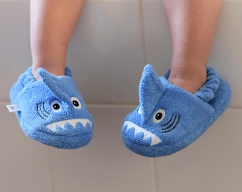 Yikes Twins Shark Toddler Slipper for Kids 2-4yrs 100% Cotton for Boys or Girls Unisex Shark bedroom slipper for Toddlers in Blue with fin