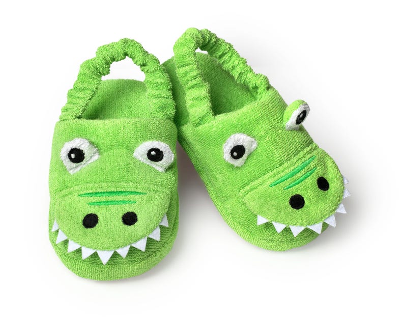 Yikes Twins Toddler Slipper for Kids 2-4yrs 100% Cotton for Boys or Girls Unisex Alligator bedroom slipper for Toddlers in Green image 4