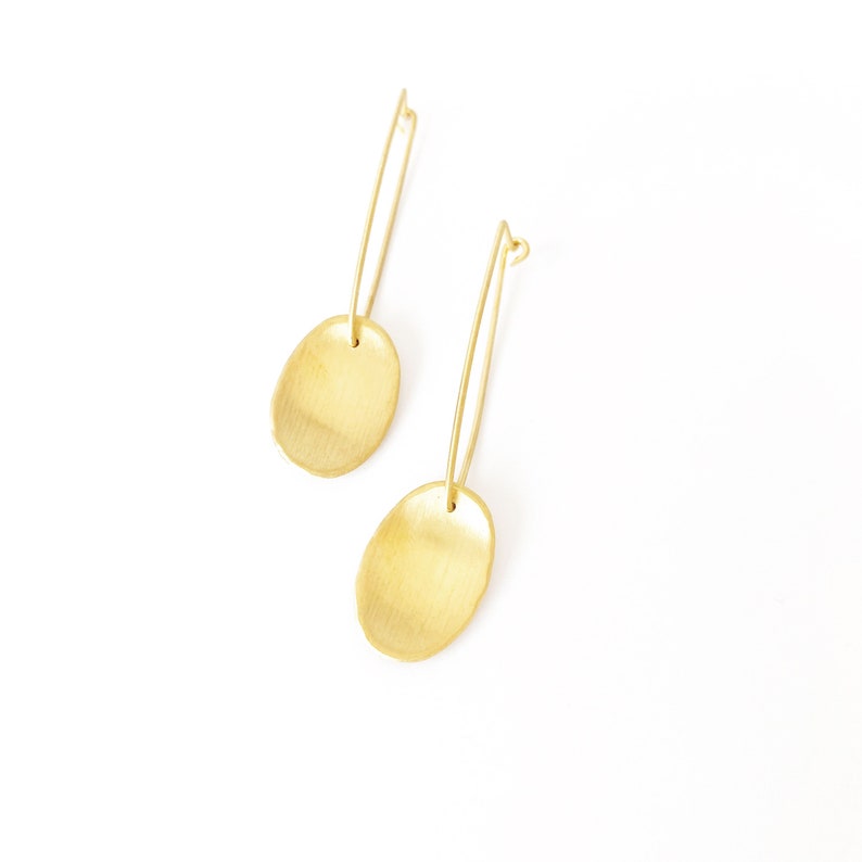 Yellow Gold Long Drop Earrings With Brushed And Hammered Curved Oval image 4