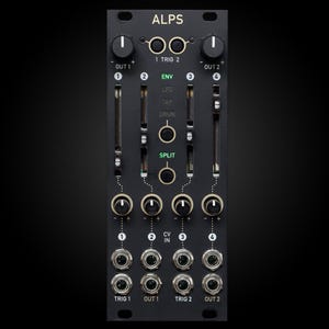Peut inclure: Un module de synthétiseur noir avec le texte "ALPS" imprimé sur le devant. Le module a quatre boutons, quatre boutons et quatre prises de chaque côté. Le module a un voyant LED vert qui indique "SPLIT".