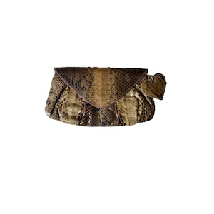 Vintage Fab. Bolso de mano de piel de pitón marrón beige, bolso de muñeca, bolso de noche, bolso de diseñador de lujo