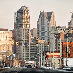 Fotografia architettonica a colori del paesaggio urbano di Detroit