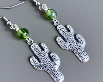 Pendientes de cactus de plata: pendientes del suroeste, desierto, planta, verde, joyería botánica, pendientes verdes y livianos, regalo para mujer