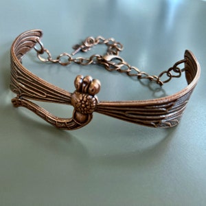 Copper Dragonfly Bracelet, Dragonfly Cuff, Dragonfly Jewelry, Nature Jewelry, Dragonfly Gift, Gift for Woman, Christmas, Birthday