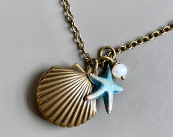 Shell Locket Necklace -  Starfish Necklace, Ocean Jewelry, Pearl, Patina Jewelry, Keepsake Necklace, Beach Lover Gift, Beach Wedding