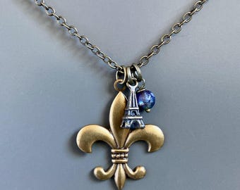 Collar de flor de lis, Torre Eiffel, collar de inspiración francesa, Nueva Orleans, Luisiana, collar de París, regalo para mujer