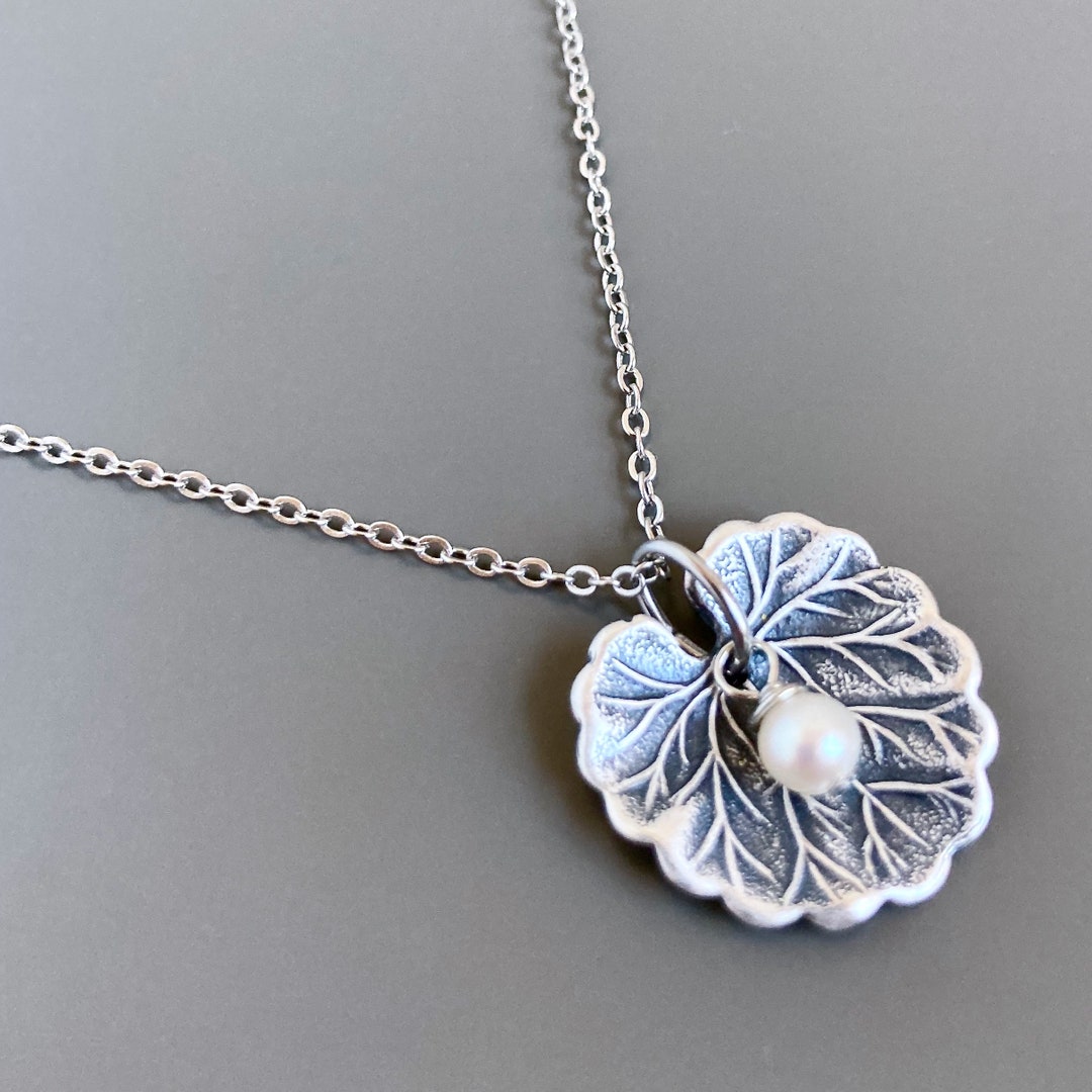 Small Silver Leaf Necklace Lily Pad Necklace, Leaf Jewelry, Pearl