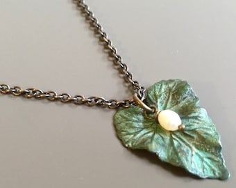 Leaf Necklace - Verdigris Patina, Pearl, Leaf Jewelry, Medium Leaf, Bridesmaid Jewelry, Botanical Jewelry, Gift for Woman, Birthday