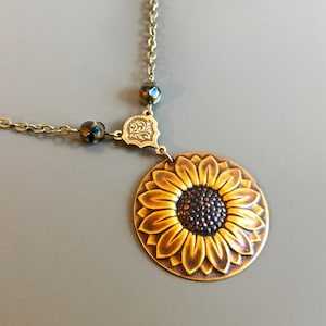 Large Sunflower Necklace - Yellow Sunflower, Flower Jewelry, Botanical Jewelry, Gift for Woman, Nature Gift, Christmas, Birthday, Mom Gift