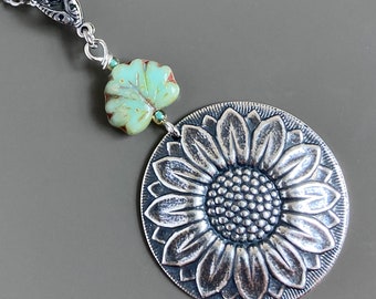 Collana con girasole in argento - Gioielli floreali, gioielli ispirati alla natura, gioielli botanici, collana floreale, regalo floreale, regalo per donna, regalo di compleanno