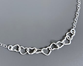 Collar de corazón pequeño de plata de ley: joyería de San Valentín, joyería de corazón, corazón pequeño, joyería de boda, regalo para mujer, regalo para esposa, regalo para novia