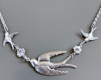 Silver Bird Necklace - Nature Jewelry, Bird Jewelry, Botanical, Gift for Woman, Bird Gift, Nature Gift, Birthday Gift, Mothers Day Gift,