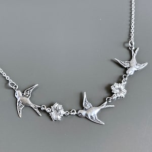 Silver Bird Necklace - Small Bird Necklace, Bird Jewelry, Bridesmaid Jewelry, Nature Jewelry,  Mom Gift, Bird Gift, Grandmother Gift