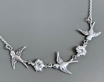 Collar de pájaro de plata - Collar de pájaro pequeño, joyería de pájaro, joyería de dama de honor, joyería de naturaleza, regalo para mamá, regalo de pájaro, regalo para abuela