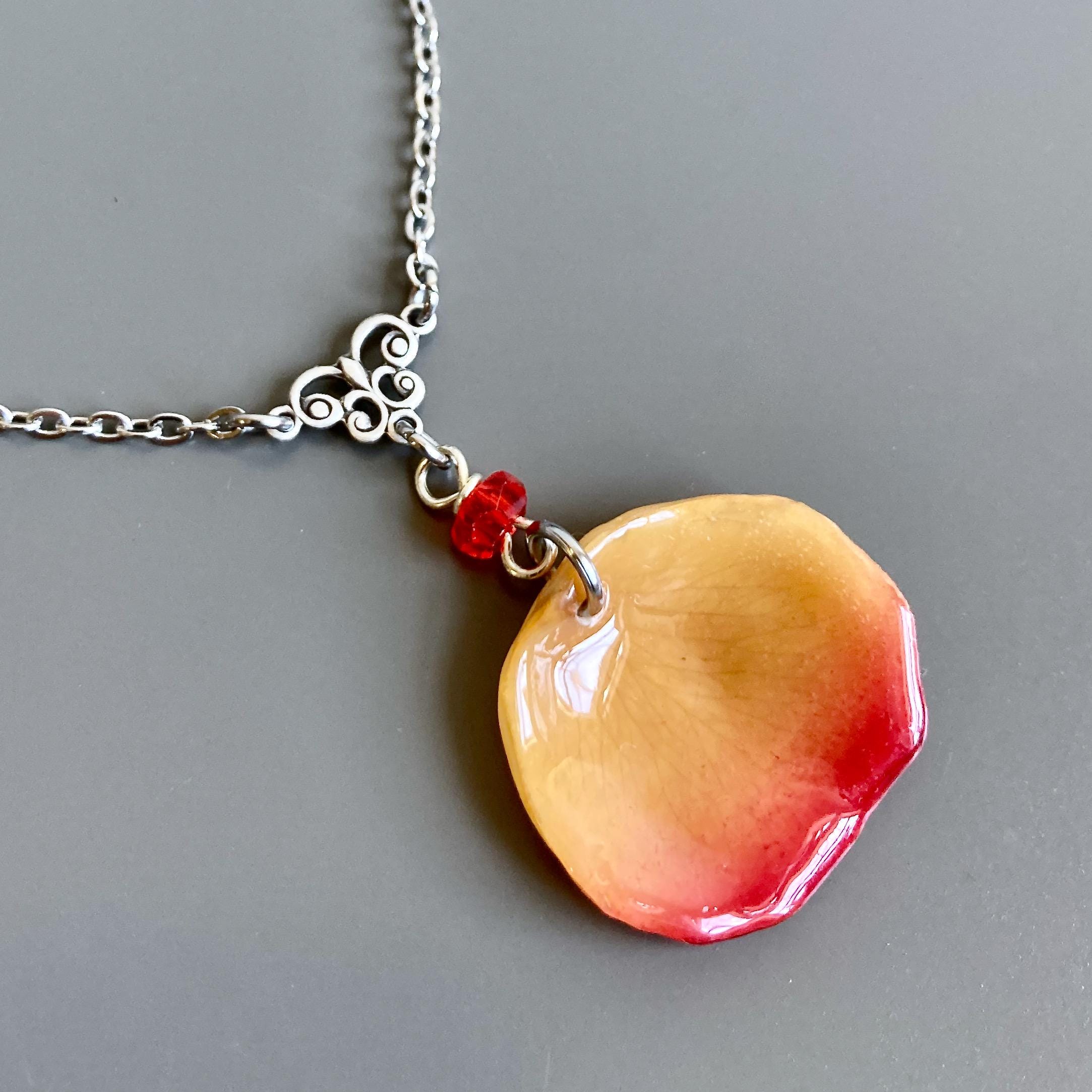 ネックレス・ペンダント real flower necklace Real Rose Petal Necklace - Yellow Red, Real Flower Necklace