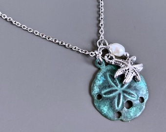 Small Sand Dollar Necklace -  Starfish, Patina, Pearl, Ocean Jewelry, Beach Jewelry, Beach Wedding, Beach Lover Gift, Gift for Woman