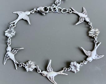 Silver Bird Bracelet  - Flower, Bird Jewelry, Nature Jewelry, Nature Gift, Bird Lover Gift, Bird Gift, Gift for Woman, Birthday