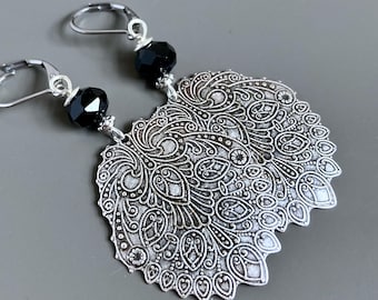 Grandi orecchini in argento e nero - Orecchini boho, orecchini leggeri, in ottone, orecchini grandi, in vetro, regalo per donna, compleanno, laurea