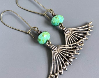 Pendientes de abanico turquesa - Pendientes de cristal checo, Pendientes ligeros, Pendientes Aqua, Pendientes largos, Pendientes Boho, Regalo para mujer, Regalo de amiga