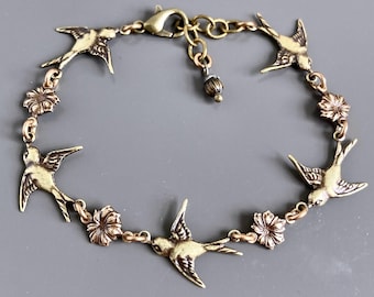 Brass Bird Bracelet  - Flower, Bird Jewelry, Nature Jewelry, Nature Gift, Bird Lover Gift, Bird Gift, Gift for Woman, Birthday
