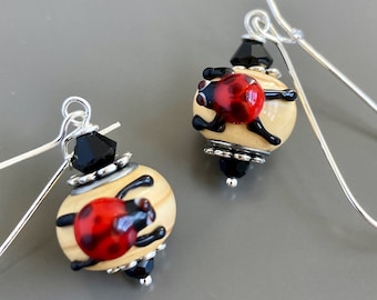 Pendientes de mariquita - Lámparas, Joyería de jardín, Joyería de insectos, Joyería de naturaleza, Regalo para jardinero, Regalo de naturaleza, Regalo para mujer, Regalo de amiga