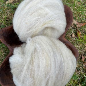 Romney Wool Roving, WASHED, Natural Color Ewe "Lucy"  1 + oz.  FREE shipping