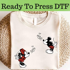 Camiseta Disney Mickey y Minnie DTF, Camiseta Disney Minnie Mouse DTF, Camiseta Mickey Mouse DTF, Camiseta Disney, Camiseta Mickey y Minnie, Camiseta Disney Pareja