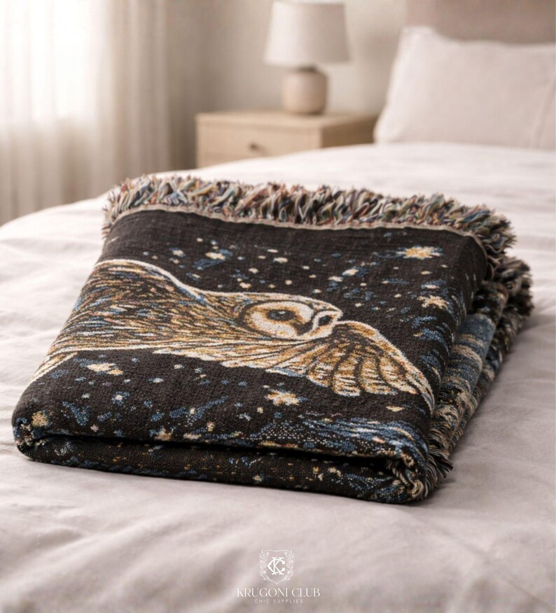 Book Lover Fantasy Blanket – Wizard Magic Inspired Throw, Dark Academia Castle Owl Tapestry, Gothic Literary Decor afbeelding 5