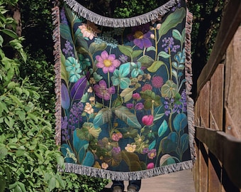 Wildflower Field Woven Blanket – Vintage Botanical Floral Tapestry Throw, Emerald Green Cozy Home Decor Gift for Her, Mom