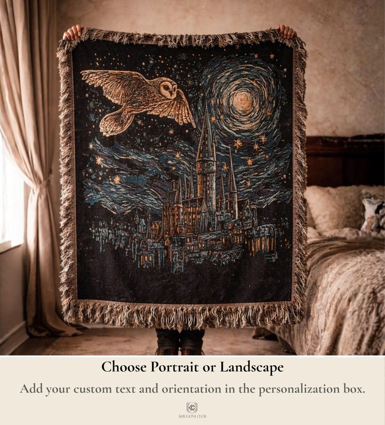 Book Lover Fantasy Blanket – Wizard Magic Inspired Throw, Dark Academia Castle Owl Tapestry, Gothic Literary Decor afbeelding 4