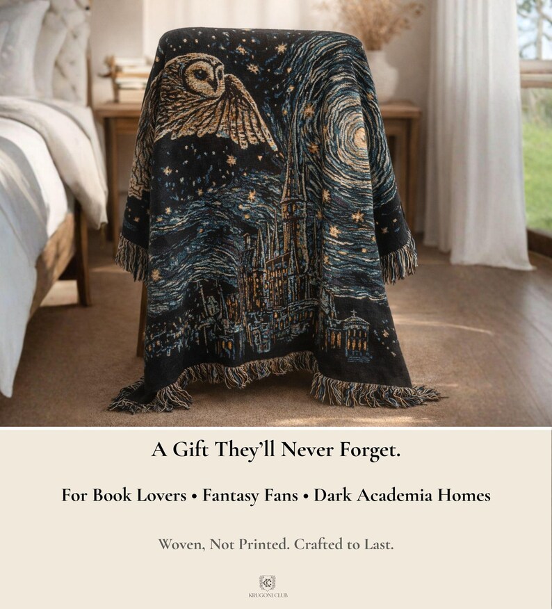 Book Lover Fantasy Blanket – Wizard Magic Inspired Throw, Dark Academia Castle Owl Tapestry, Gothic Literary Decor afbeelding 6
