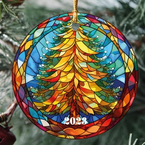 Christmas 2023 Ornament - Christmas Decoration - Holiday Tree Ornament -  Heirloom Keepsake - Round Ceramic - Gift Exchange -  Xmas Tree