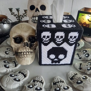 Skull Tissue Box Cover | Plastic Canvas Pattern | Digital PDF Pattern | Halloween Tissue topper Halloween Patterns | Holiday Tissue Topper