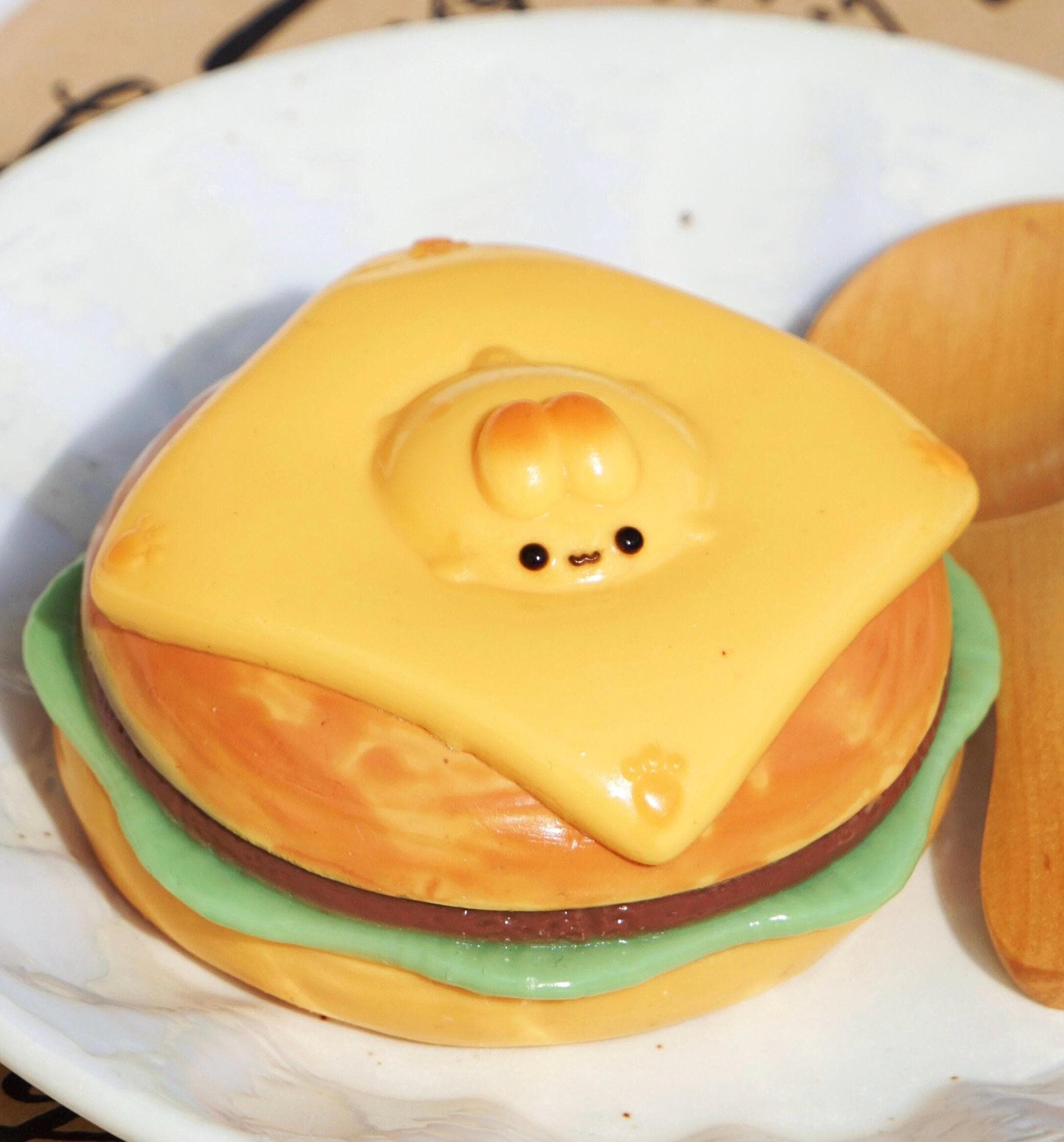 チーズベーグルタバスクイーズ：かわいいフィジェットトイ、ストレス