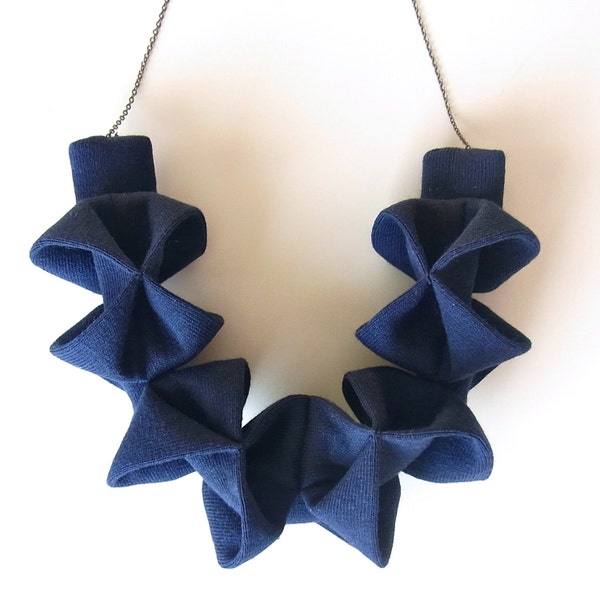 Reserved -Origami Kuru Shou -Navy Blue