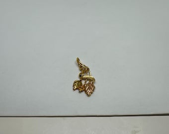 10k/12k Tri Colored Gold Estate Textured Leaf & Grape Pendant Black Hills Gold