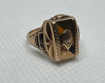 Vintage 1959 Jostens Class Ring 10K Gold Mother of Pearl Black