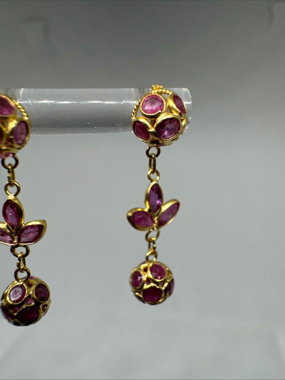 Gorgeous 18k Solid Yellow Gold Ruby Filigree Dang… - image 5