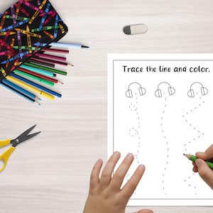 Schede stampabili per attività invernali e natalizie per bambini: ritaglia, traccia, conta, colora e divertiti con i pennarelli a pois