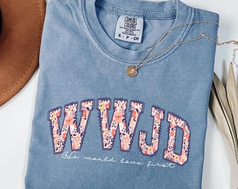 WWJD PNG, Christian PNG, Vintage Christian Shirt Design, Girly Coquette Bow Sublimation, Checkered Floral Png, Grandmillennial Floral Png